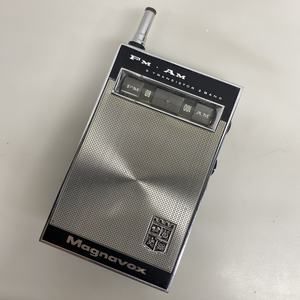 Vtg 1965 Magnavox FM 92 Radio 9 Transistor 2 Band AM/FM Japan Tested